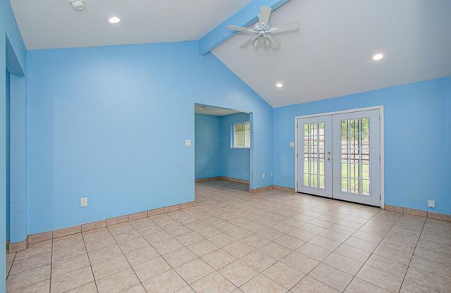 2130 Bunzel Street, Houston, TX 77088