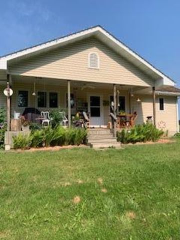 11777 State Highway 11 SE, Baudette, MN 56623
