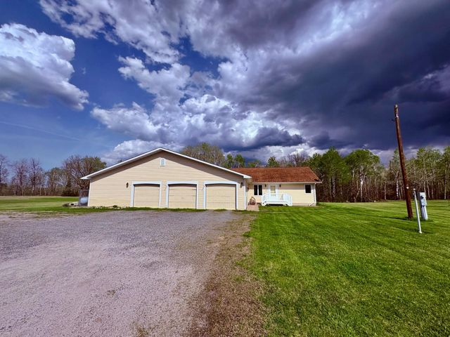 11777 State Highway 11 SE, Baudette, MN 56623