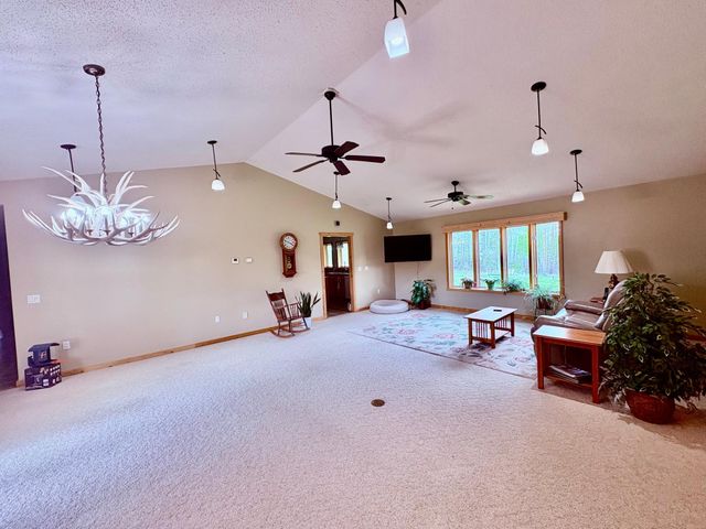 11777 State Highway 11 SE, Baudette, MN 56623