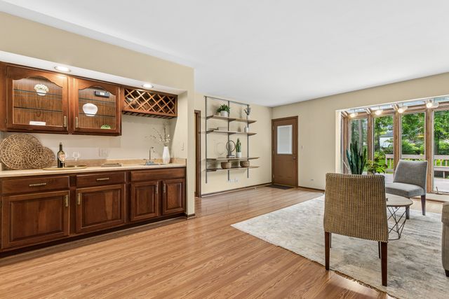 3045 Farner Court, Riverwoods, IL 60015