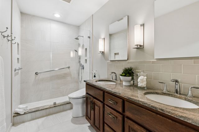 3045 Farner Court, Riverwoods, IL 60015