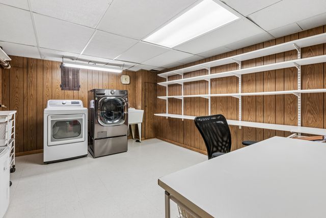 3045 Farner Court, Riverwoods, IL 60015