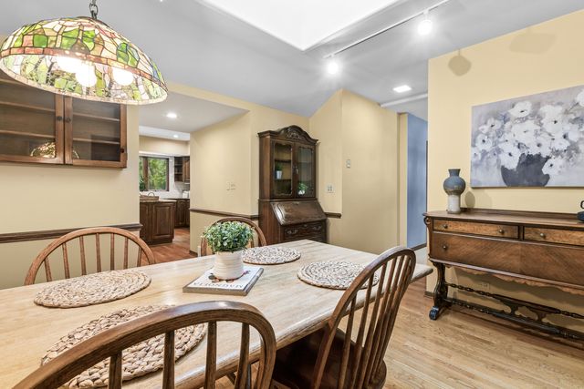 3045 Farner Court, Riverwoods, IL 60015