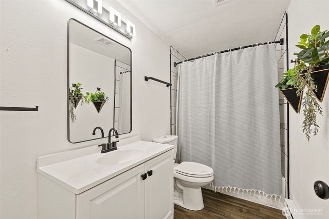 9011 washington Boulevard SW, Lakewood, WA 98498