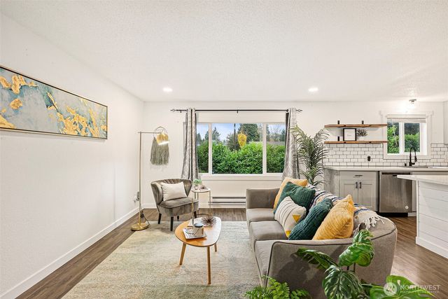 9011 washington Boulevard SW, Lakewood, WA 98498