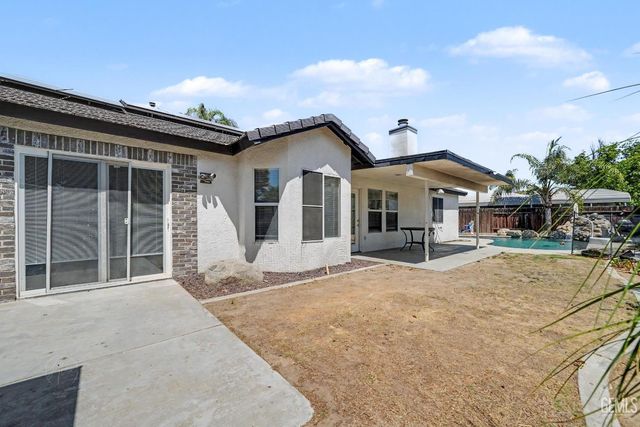 4706 Bay View Court, Bakersfield, CA 93312