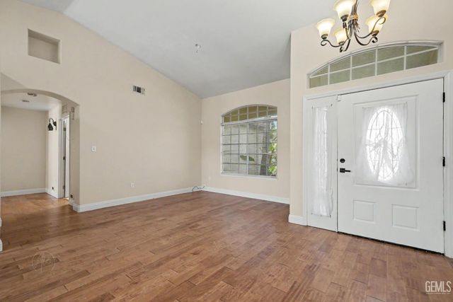 4706 Bay View Court, Bakersfield, CA 93312