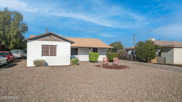 1728 W AVALON Drive, Phoenix, AZ 85015
