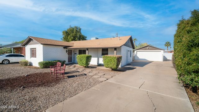 1728 W AVALON Drive, Phoenix, AZ 85015