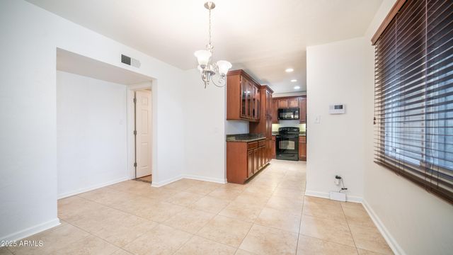 1728 W AVALON Drive, Phoenix, AZ 85015