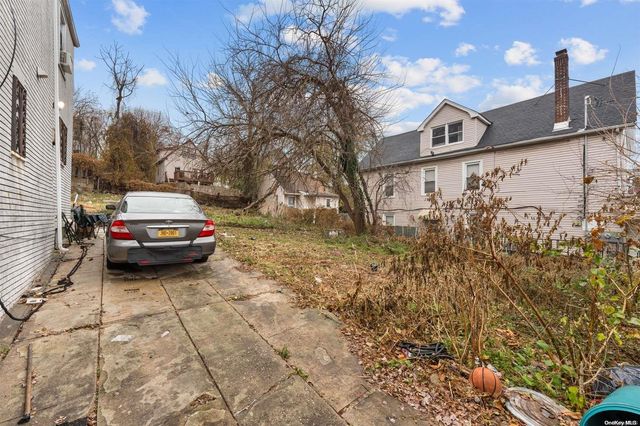 19 Tilden Street, Staten Island, NY 10301