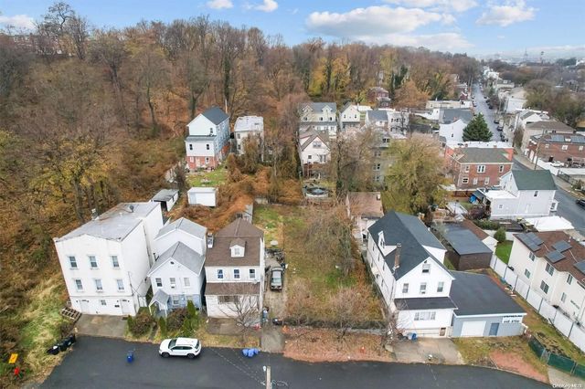 19 Tilden Street, Staten Island, NY 10301