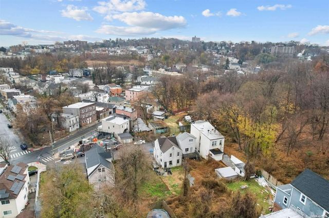 19 Tilden Street, Staten Island, NY 10301