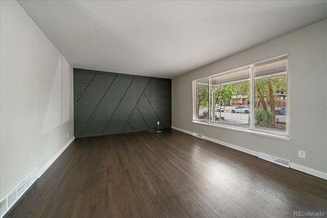 1320 S Jay Street, Lakewood, CO 80232