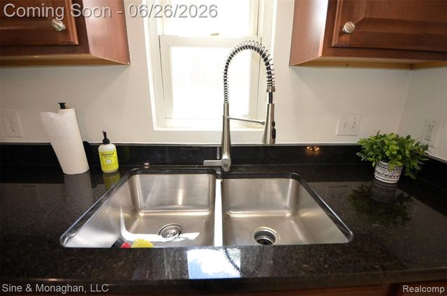 3012 Griffith Avenue, Berkley, MI 48072