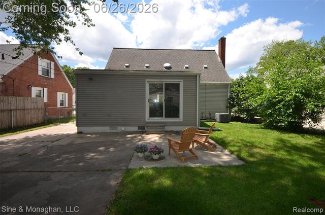 3012 Griffith Avenue, Berkley, MI 48072