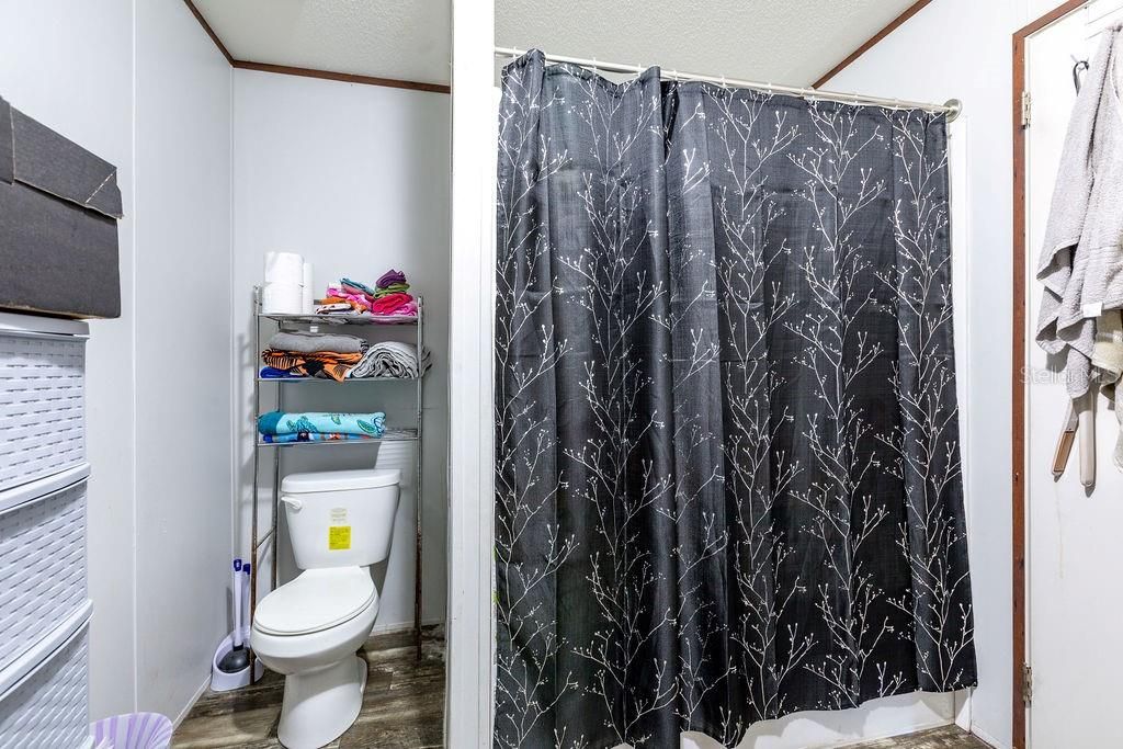Image 13 of property listing at 1147 SE HAMMERLY STREET, Madison, FL 32340