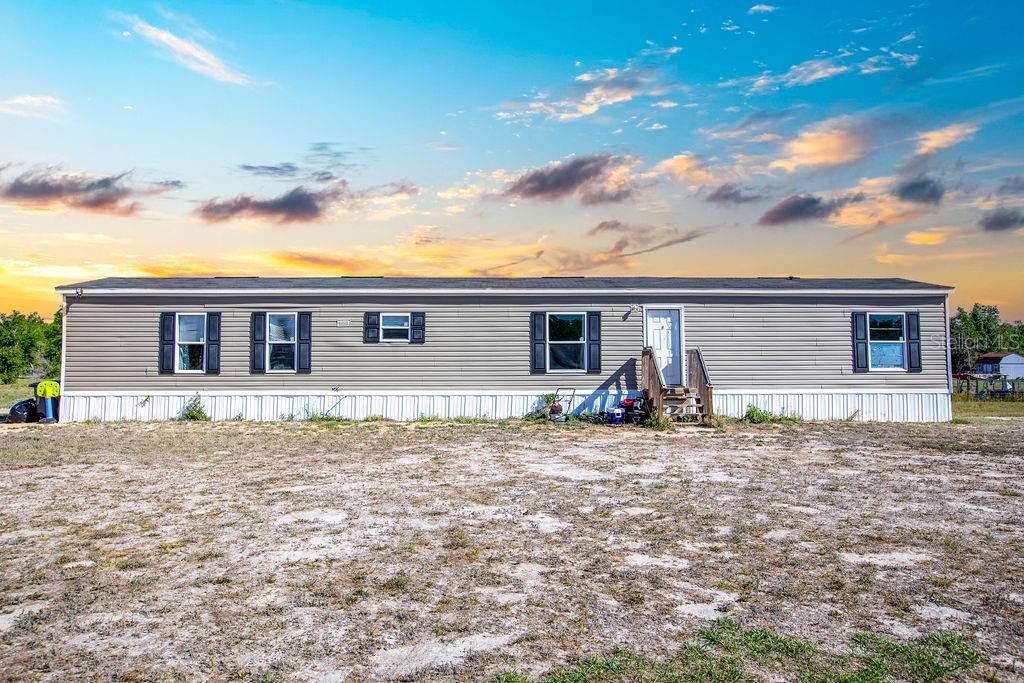 Image 3 of property listing at 1147 SE HAMMERLY STREET, Madison, FL 32340