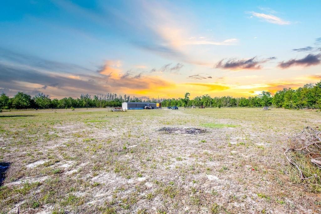 Image 22 of property listing at 1147 SE HAMMERLY STREET, Madison, FL 32340