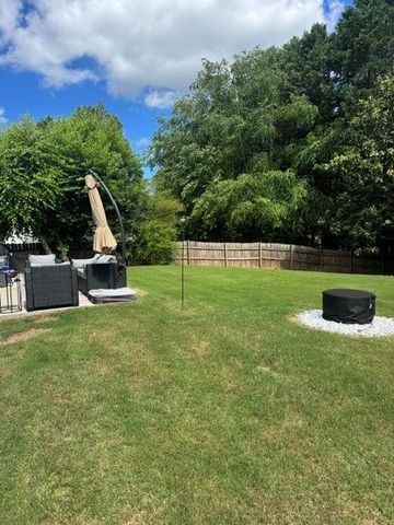 530 Sessingham Court, Johns Creek, GA 30005