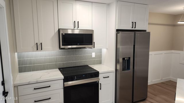 14043 N PALM RIDGE Drive, Sun City, AZ 85351