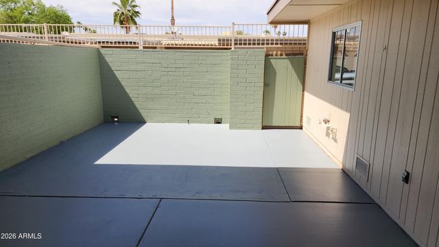 14043 N PALM RIDGE Drive, Sun City, AZ 85351