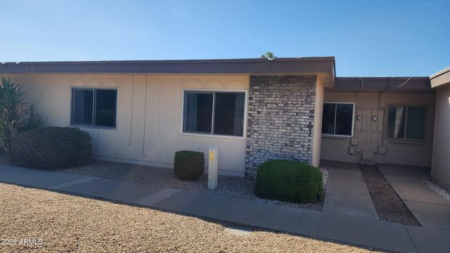 14043 N PALM RIDGE Drive, Sun City, AZ 85351