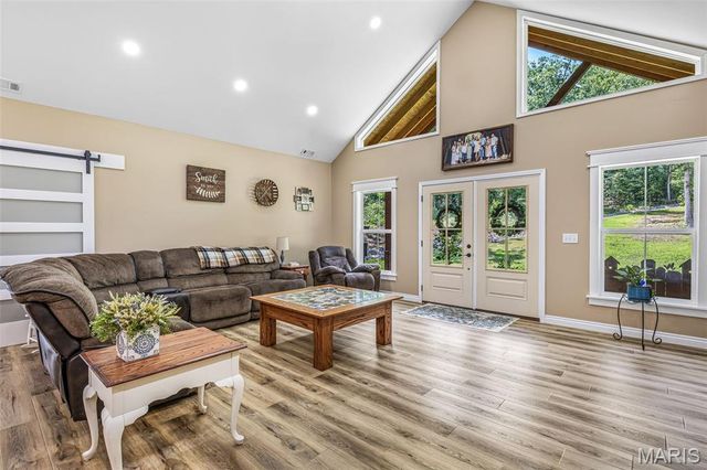 10473 S Rose Edge Drive, Bonne Terre, MO 63628