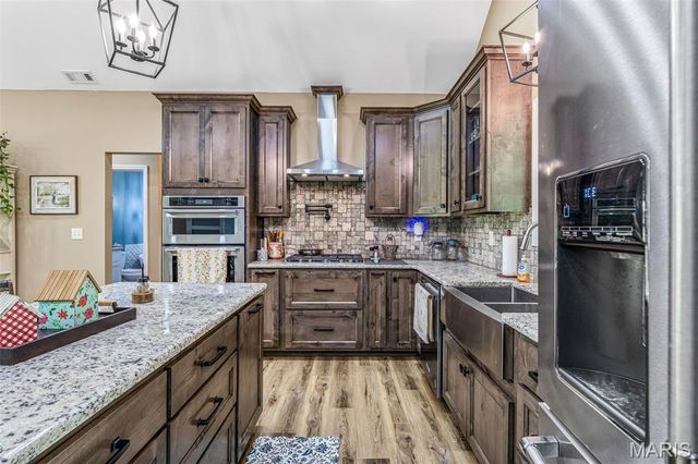 10473 S Rose Edge Drive, Bonne Terre, MO 63628