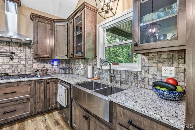 10473 S Rose Edge Drive, Bonne Terre, MO 63628