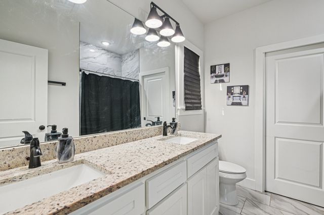 1607 E Terrell Avenue, Fort Worth, TX 76104