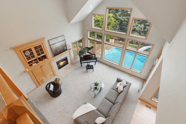 7602 S Bay Circle, Bloomington, MN 55438