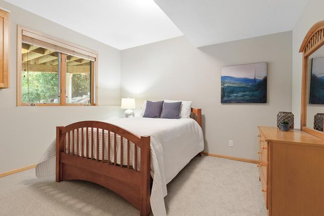 7602 S Bay Circle, Bloomington, MN 55438