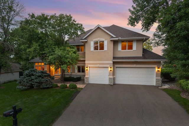 7602 S Bay Circle, Bloomington, MN 55438