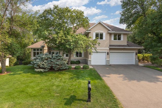 7602 S Bay Circle, Bloomington, MN 55438