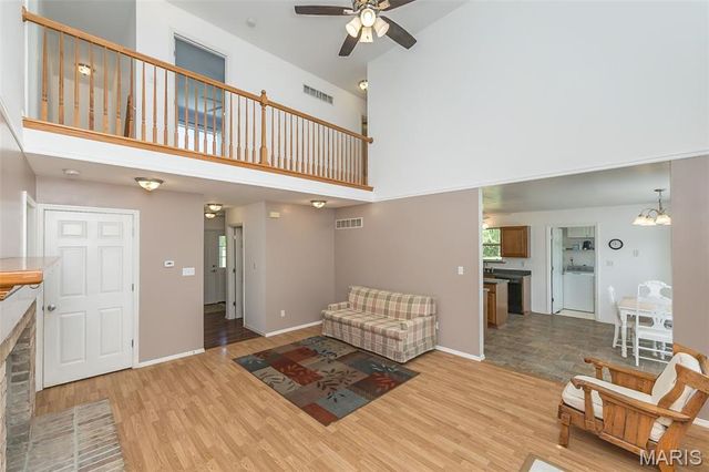 8124 Ems Crossing Lane, Hillsboro, MO 63050