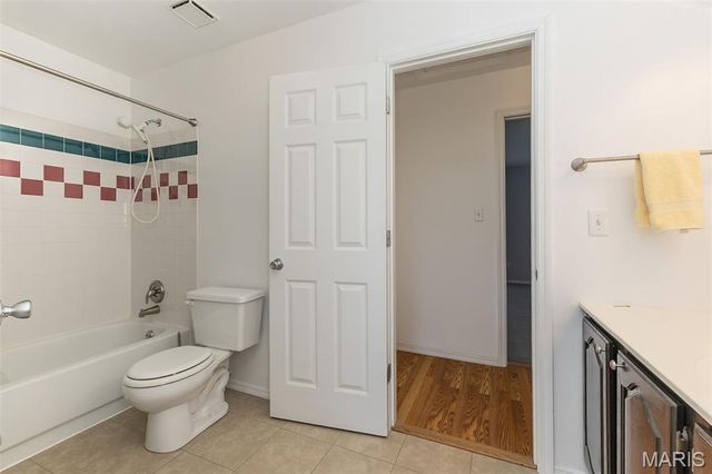 8124 Ems Crossing Lane, Hillsboro, MO 63050