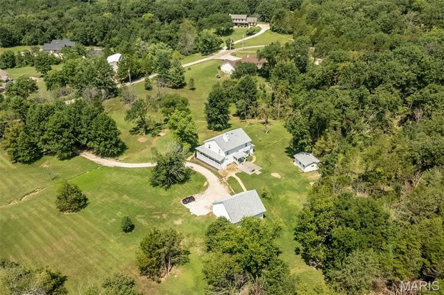 8124 Ems Crossing Lane, Hillsboro, MO 63050