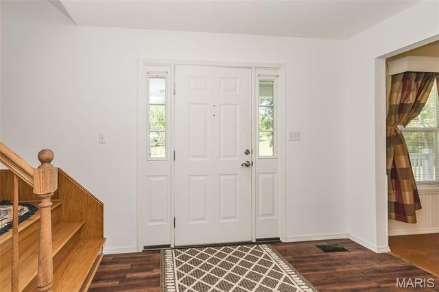 8124 Ems Crossing Lane, Hillsboro, MO 63050