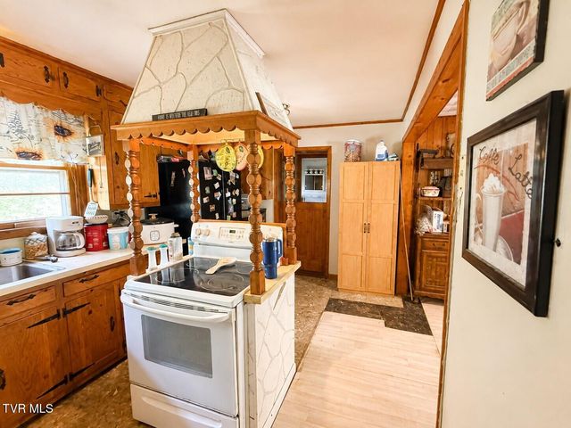 18204 Nordyke Road, Bristol, VA 24202