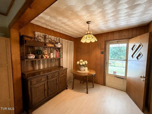 18204 Nordyke Road, Bristol, VA 24202