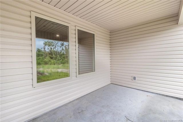 8129 Kelsey Lane, Iowa, LA 70647