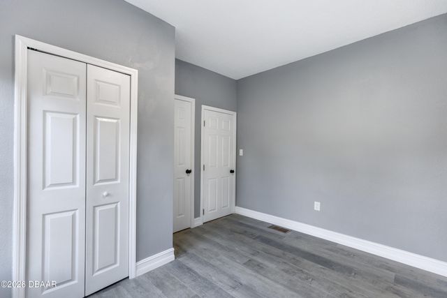 1102 E Voorhis Avenue, Deland, FL 32724