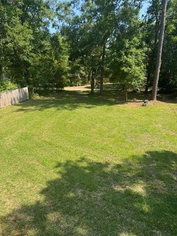 2308 Hillwood Drive S, Mobile, AL 36605