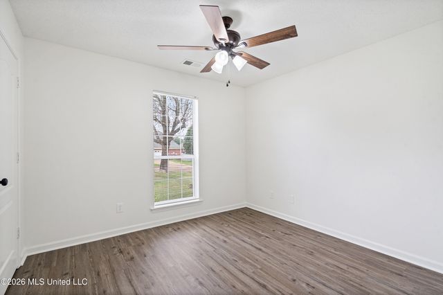 1090 Fawn Drive, Hernando, MS 38632