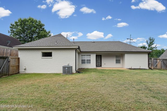 1090 Fawn Drive, Hernando, MS 38632