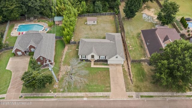 1090 Fawn Drive, Hernando, MS 38632