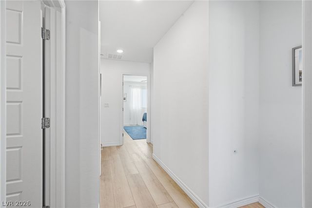 6138 Foxes Dale Street, Las Vegas, NV 89166