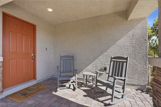 6138 Foxes Dale Street, Las Vegas, NV 89166